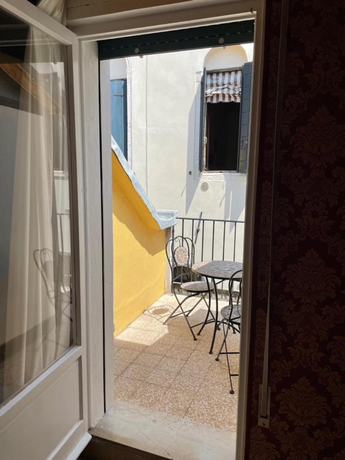 Small Single Room Terrace,1299073669:JPEG